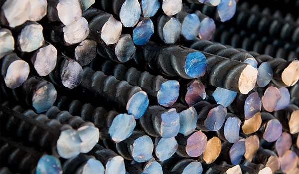 Bundled finished steel rebar products for construction