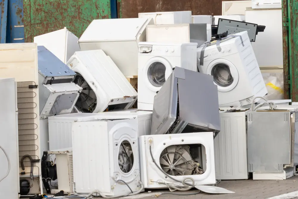 Used washing machines and dryers for recycling