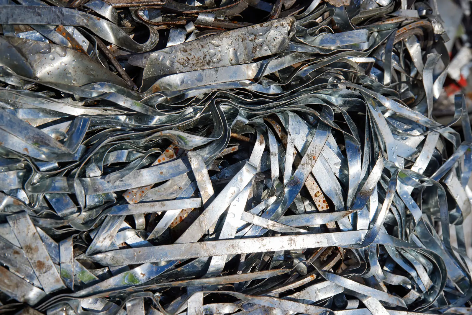Aluminum scrap pieces prepared for aluminum recycling and processing