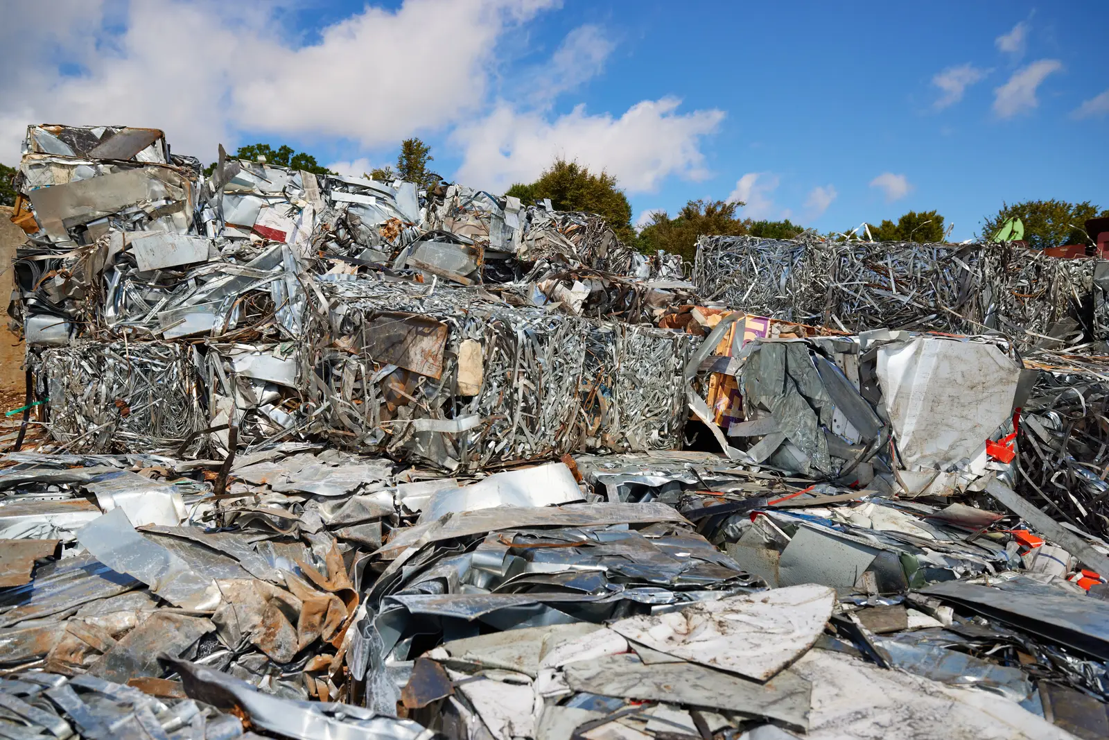 Processed scrap metal