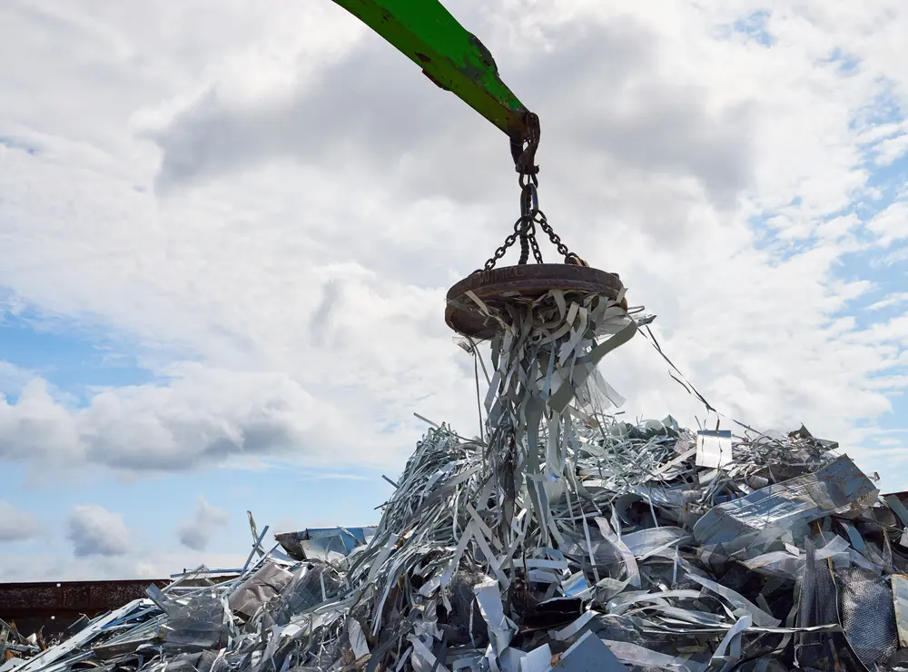 Nonferrous metal separation during scrap metal recycling process